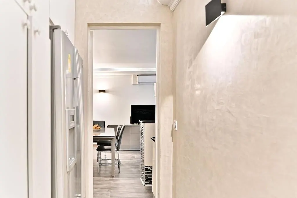 Apartment Ensoleille Proche Buttes Chaumont *